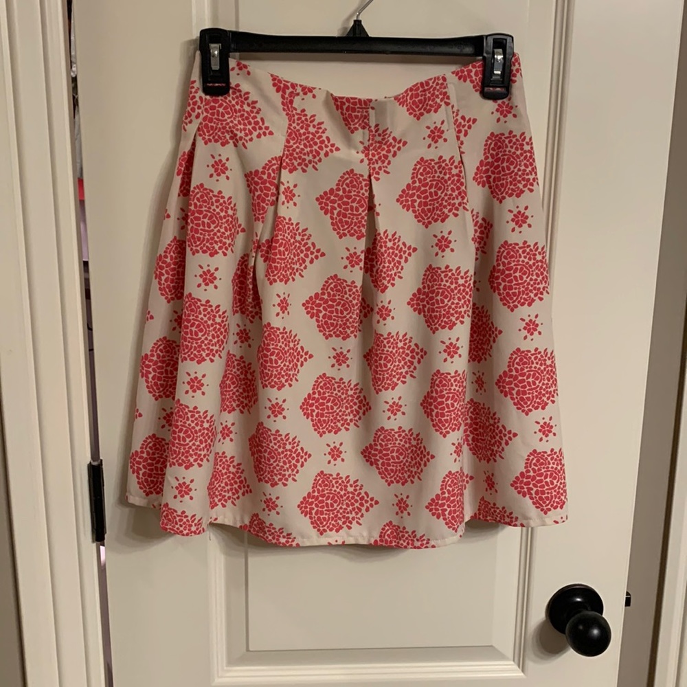 Pleated skirt